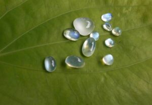 Moonstone Gems, Moonstone Gemstones, Healing Moonstone Zodiac Gems, Birthstone Gems, Magic Gem Moonstone, Astrology Gems, Moonstone Gemstones, Moonstone Astrology Gems